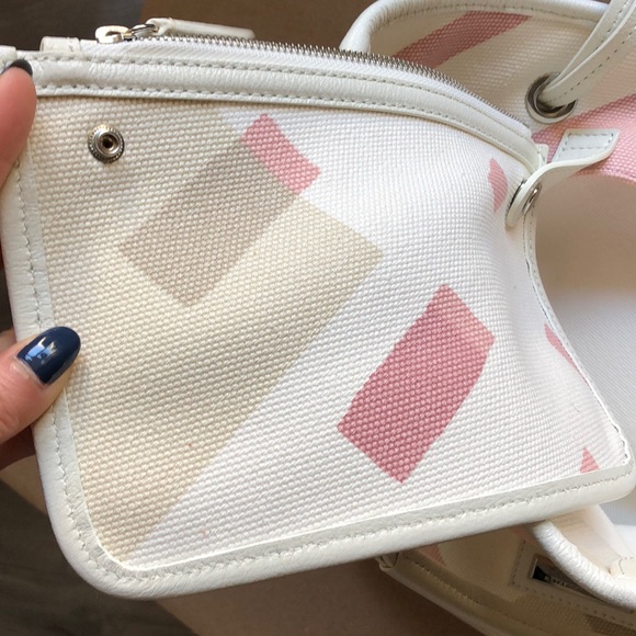 Burberry tote - Picture 8 of 8